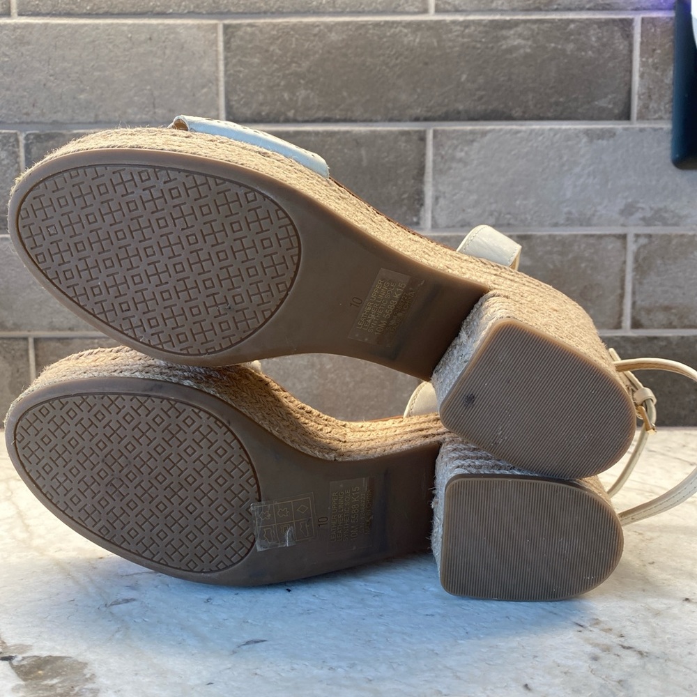 Tory Burch Cream Wedge Sandals - Picture 3 of 5